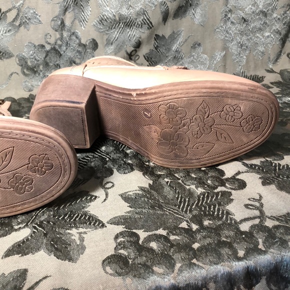 Black Poppy tan leather boots - Picture 2 of 4